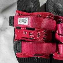 Load image into Gallery viewer, Suicoke Moto-Cab Red Paisley Nylon