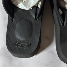 Load image into Gallery viewer, Suicoke Moto-Cab Black Suede