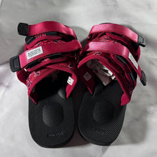 Load image into Gallery viewer, Suicoke Moto-Cab Red Paisley Nylon